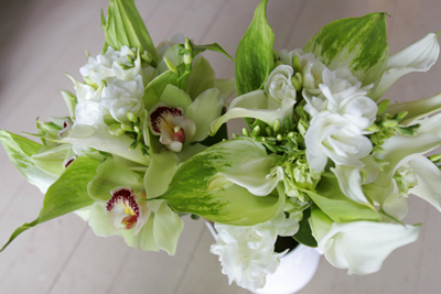 brides green goddess lily bouquet