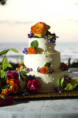 tropical weddng cake