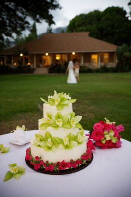 maui rose bouquet