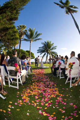 brides bouquets in jewel tones