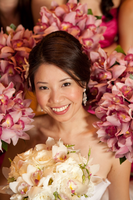 smiling maui bride