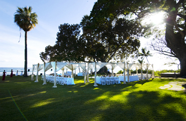 OLowalu wedding with canopies