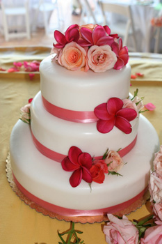 pink wedding cake