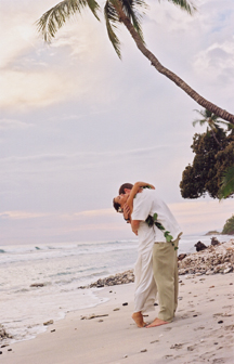 beachside kiss