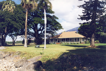 OLowalu Plantation House Lawn